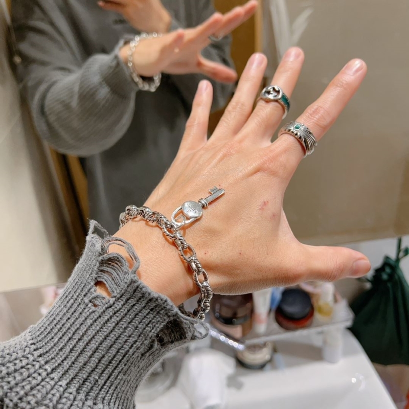 Gvc*1 bracelets